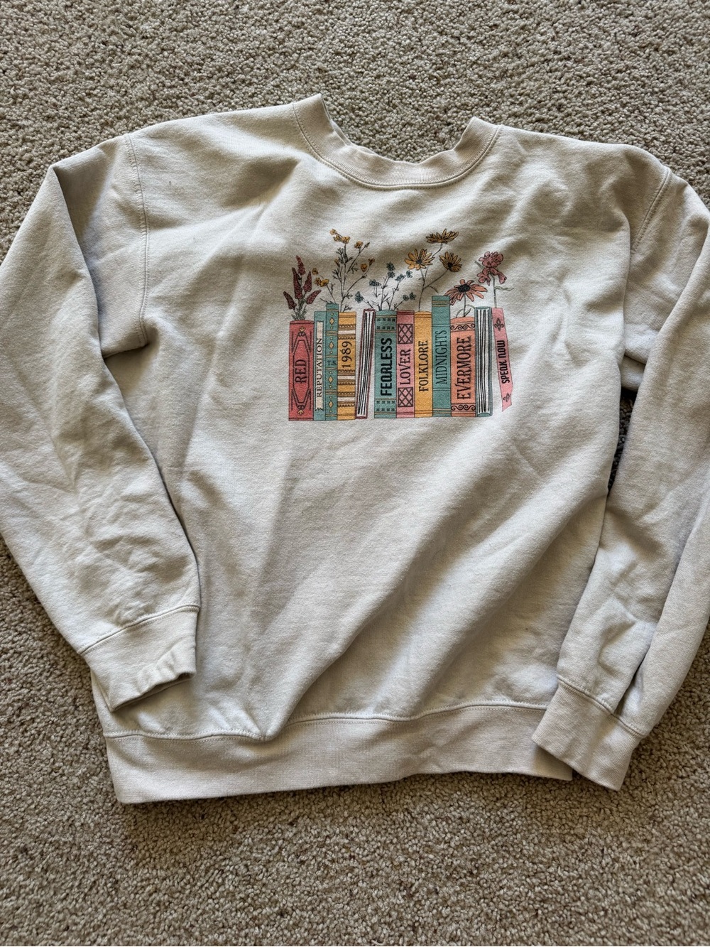 Taylor Swift Cream Book-Graphic Crewneck Sweatshirt - Women